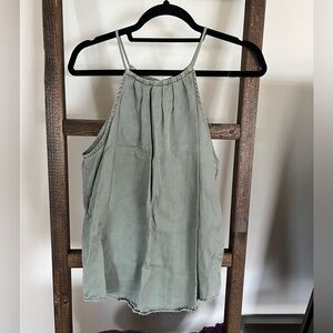 Francesca's Collections Green Pleated Camisole